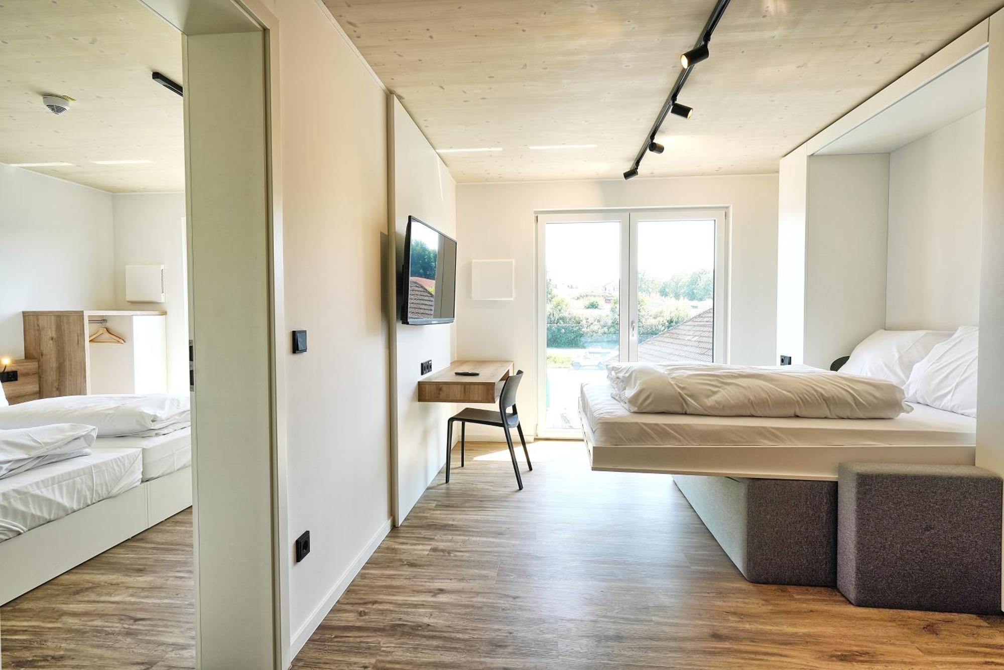 Aparthotel Timber One Boardinghouse Dorfen Exterior foto