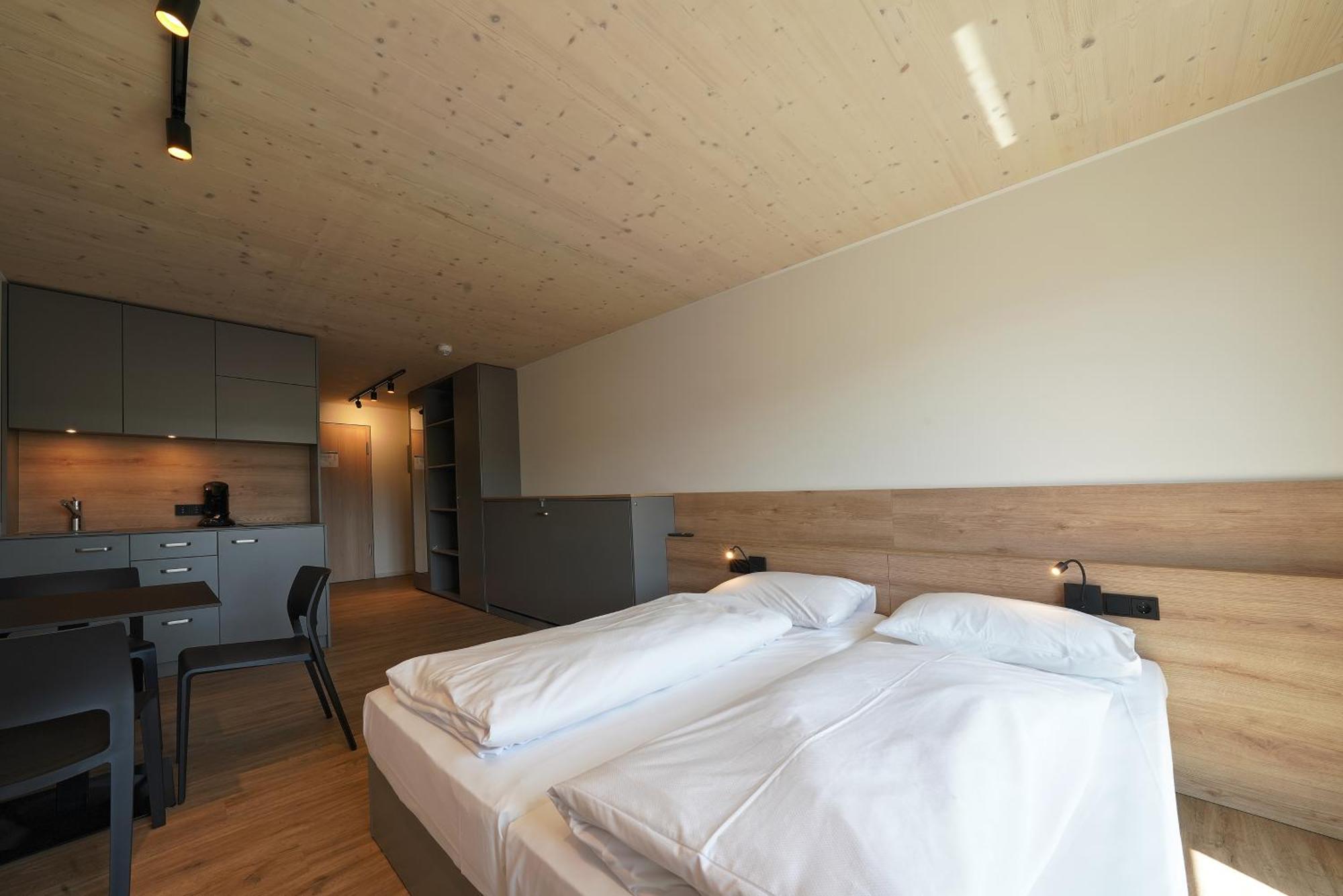 Aparthotel Timber One Boardinghouse Dorfen Exterior foto